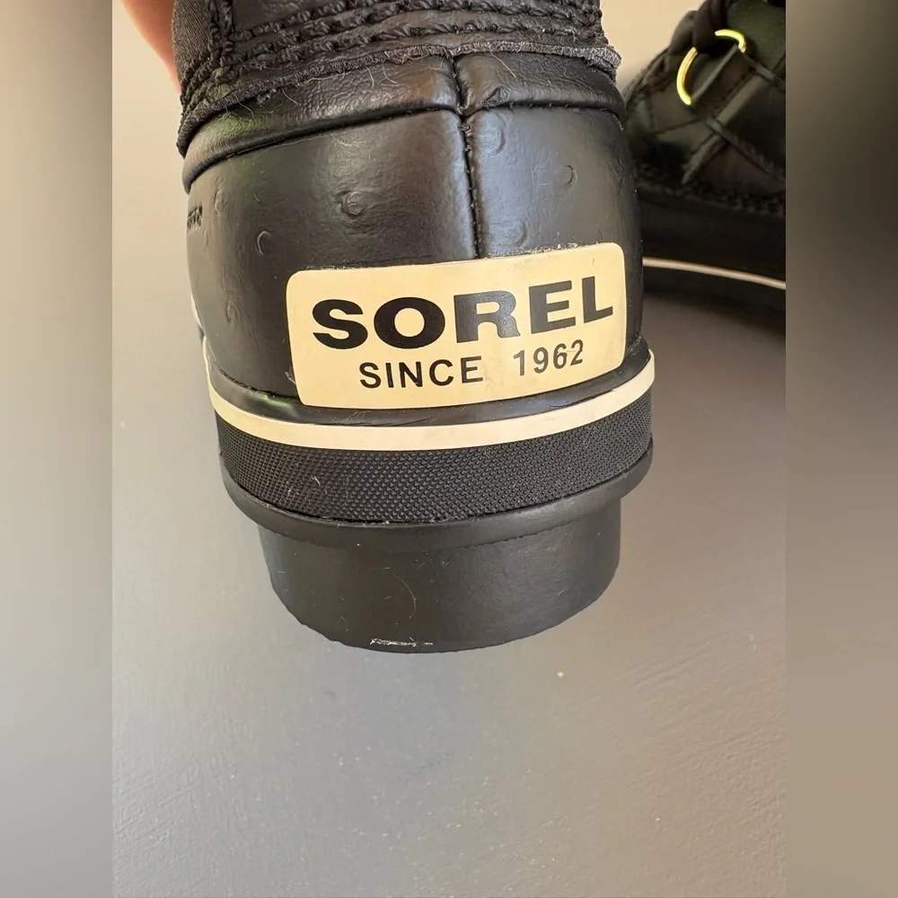 Sorel Tofino II Waterproof Winter Boots – Faux Fur Lined – Size 9.5